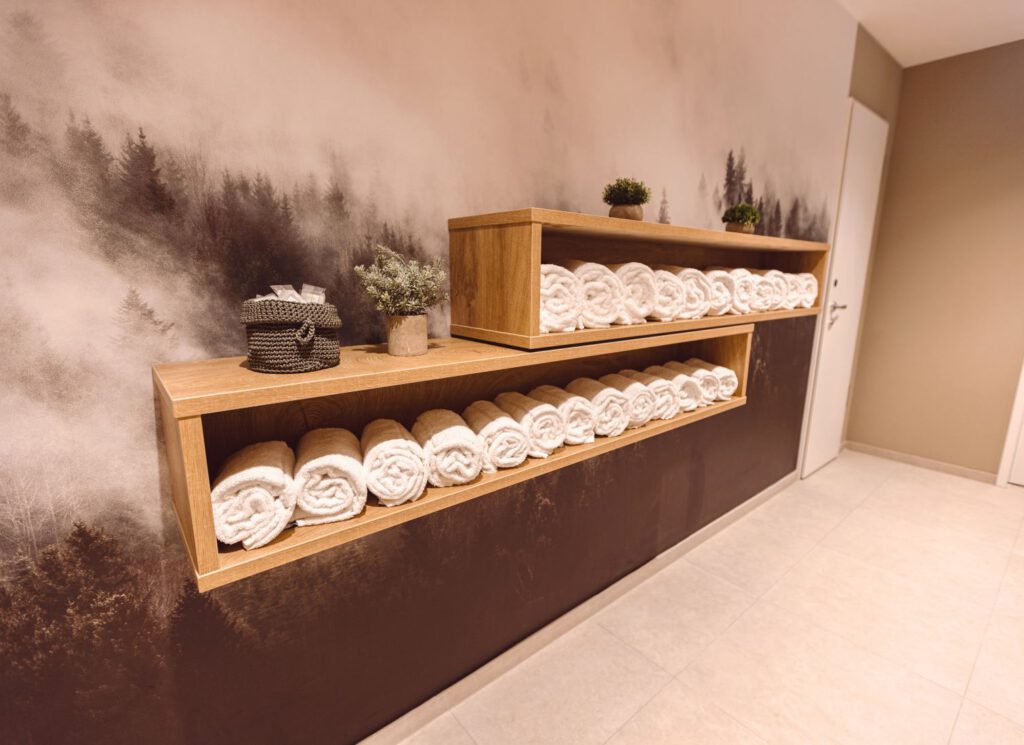 Sauna Elements Pure (9) Sauna und Fitness